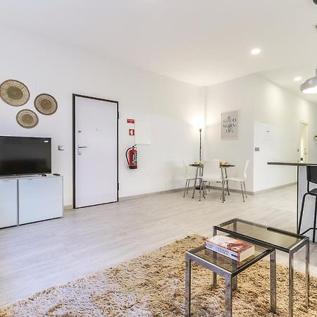 Vita Portucale ! Moscavide Family Apartment Lisabona Exterior foto